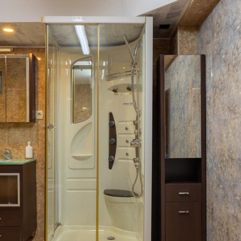 Private swimming pool three-story apartment with a superb view - Vila sa 3 Spavaće Sobe - 57