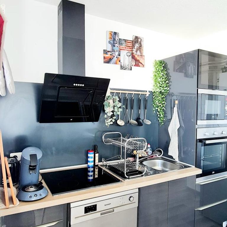 Appartement Standing 110m2 lumineux, Clim, balcons - Appartamento con Vista e Balcone - 14