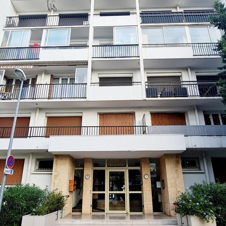 Appartement Standing 110m2 lumineux, Clim, balcons - Appartamento con Vista e Balcone - 3