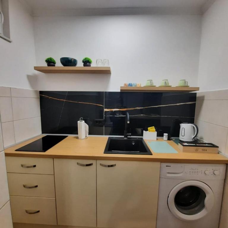 Apartman AE - One-Bedroom Apartment - 9