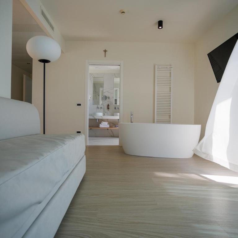 Hotel Panoramic - Suite con Vista Mare - 12