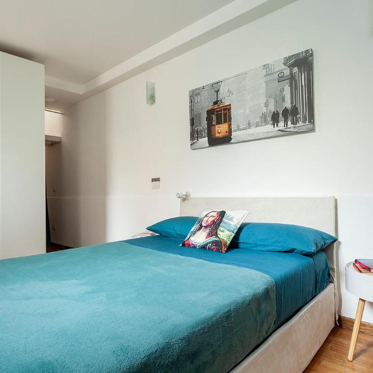 Duplex luminoso in zona residenziale - Appartamento con 1 Camera da Letto - 2