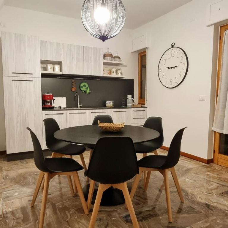 GUEST HOUSE DA GINO - Appartamento con 3 Camere da Letto - 5
