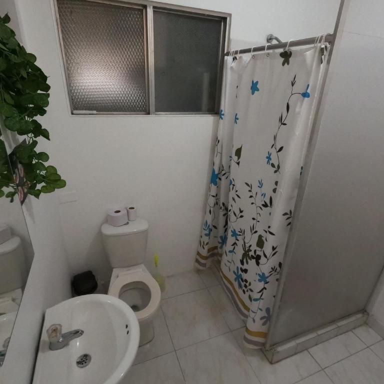 Hostal Paz y Vida - Habitación Doble con baño privado - 15