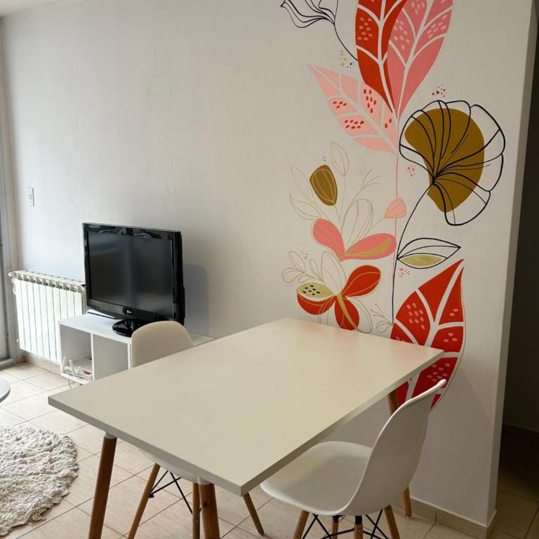 DEPARTAMENTO CENTRICO IRIGOYEN - Apartamento de 1 dormitorio - 2