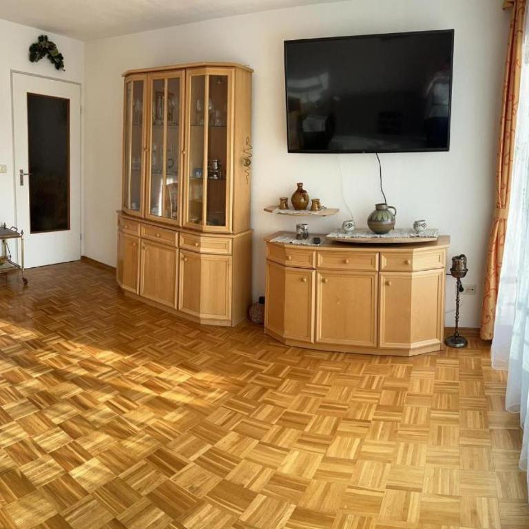98, Bergblick, 2 Schlafzimmer, Dusche , WC, Küche, Wohnzimmer - Apartment mit 2 Schlafzimmern - 10