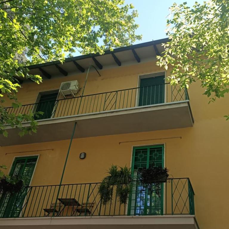 Casa di Dora elegante 3 camere Sant'Orsola - Appartamento con 3 Camere da Letto - 2