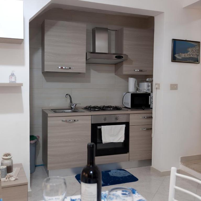 Confortevole appartamentino - Appartamento con 2 Camere da Letto - 10