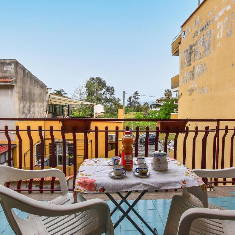 2 Bedroom Stunning Apartment In Mascali - Appartamento con 2 Camere da Letto - 2