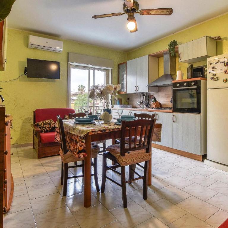 2 Bedroom Stunning Apartment In Mascali - Appartamento con 2 Camere da Letto - 9