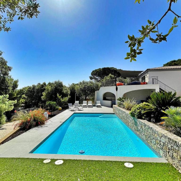 La Villa Des Coustellines - Maison de Vacances 4 Chambres - 1