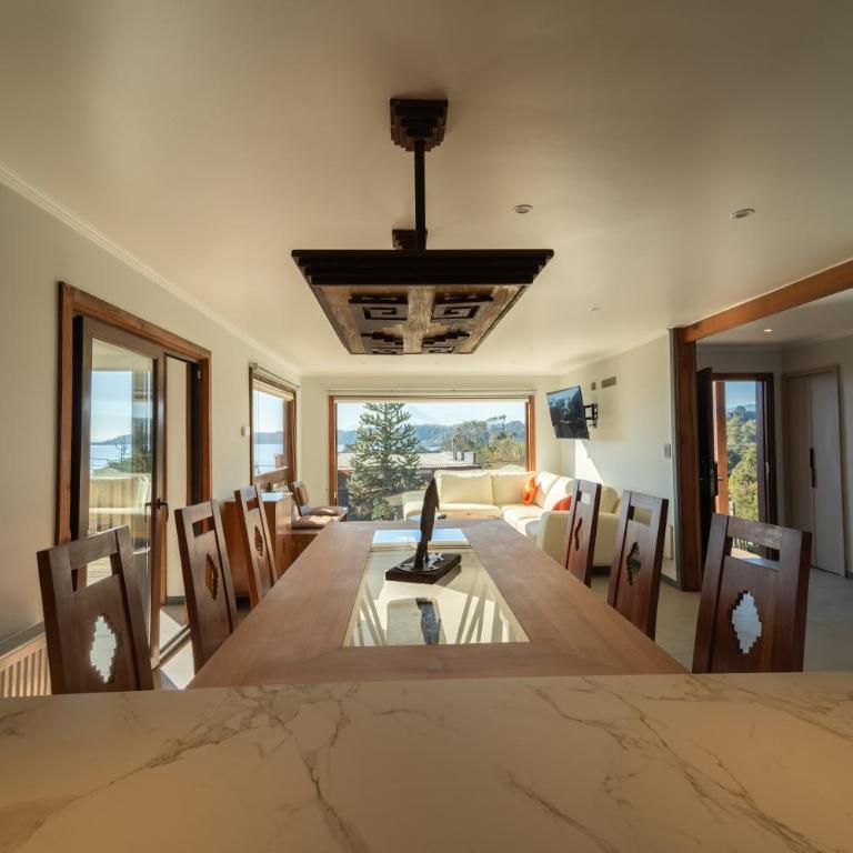 Lujosa casa en Playa Hermosa vista lago y volcanes - Three-Bedroom Villa - 2