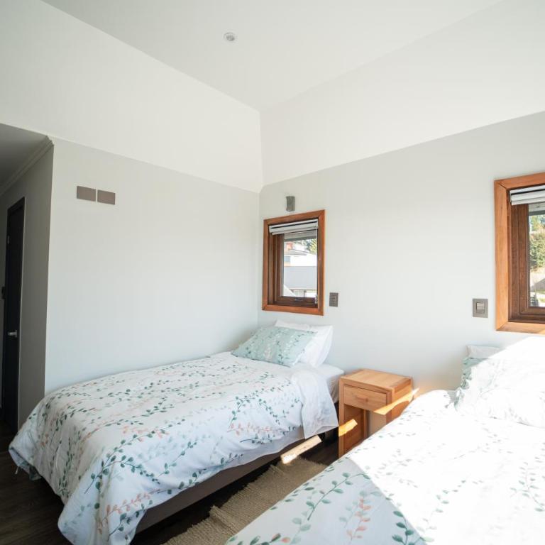 Lujosa casa en Playa Hermosa vista lago y volcanes - Three-Bedroom Villa - 21