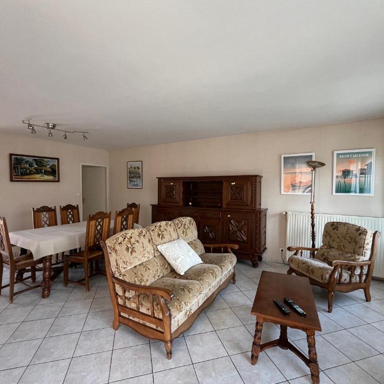 Maison T3 à Arcachon, proche plage et centre, 2 chambres, terrasse avec BBQ - FR-1-319-551 - Ferienhaus - 2