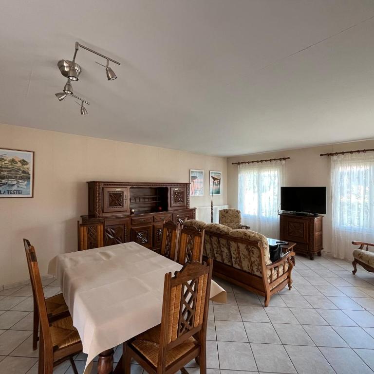 Maison T3 à Arcachon, proche plage et centre, 2 chambres, terrasse avec BBQ - FR-1-319-551 - Ferienhaus - 4