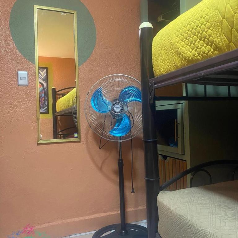 Posada Vs4 Aeropuerto - Classic Triple Room - 7