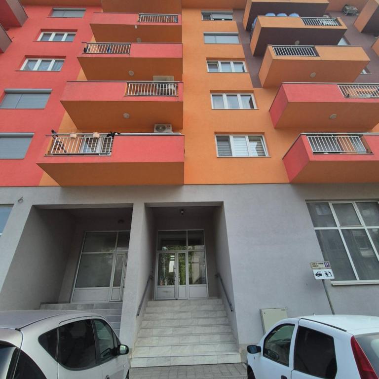 The Urbanite - One-Bedroom Apartment - 1