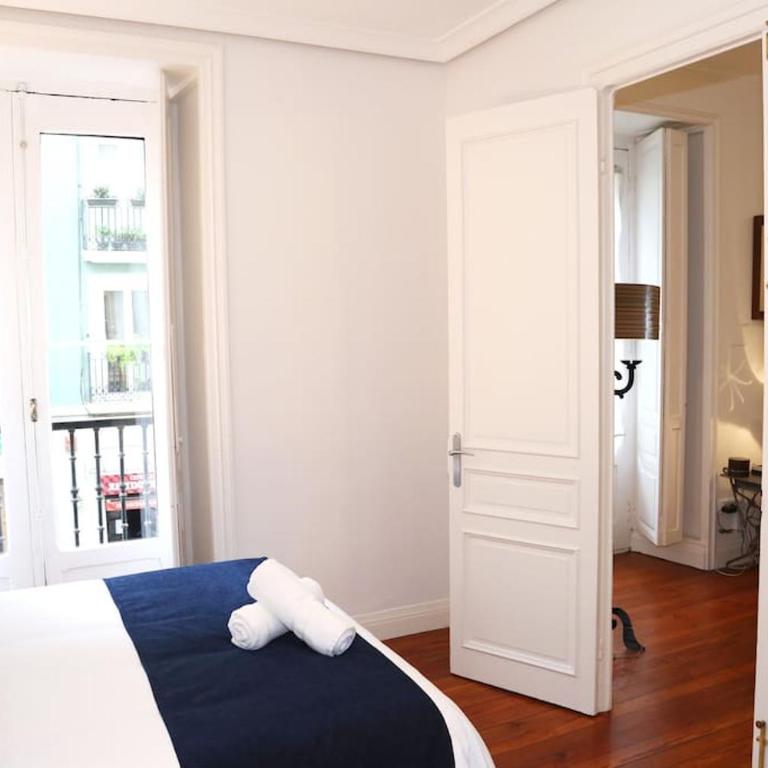Piso Boutique en el Casco Viejo - Three-Bedroom Apartment - 23