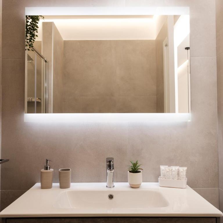 PEPOLI DELUXE - Exclusive Apartment - Free parking - Appartamento con 3 Camere da Letto - 17