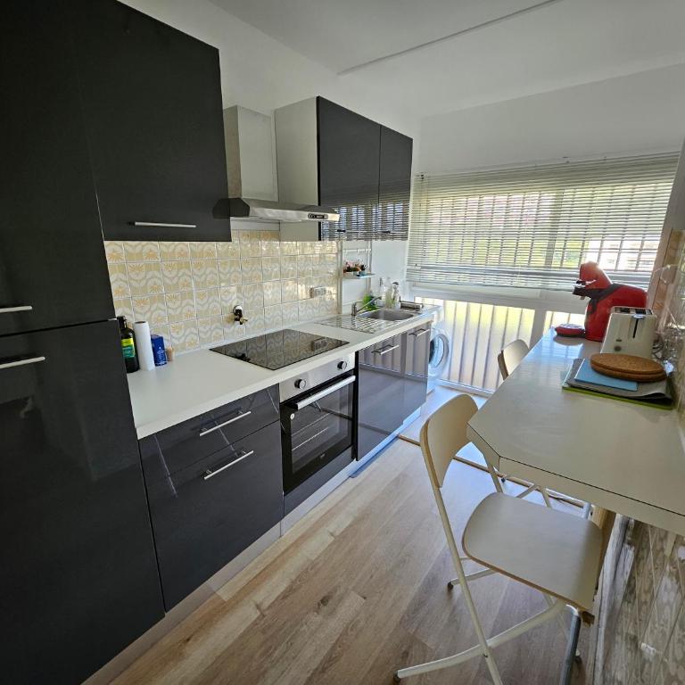 Antibes studio Vauban dernier étage vue mer - Apartment mit 1 Schlafzimmer - 4