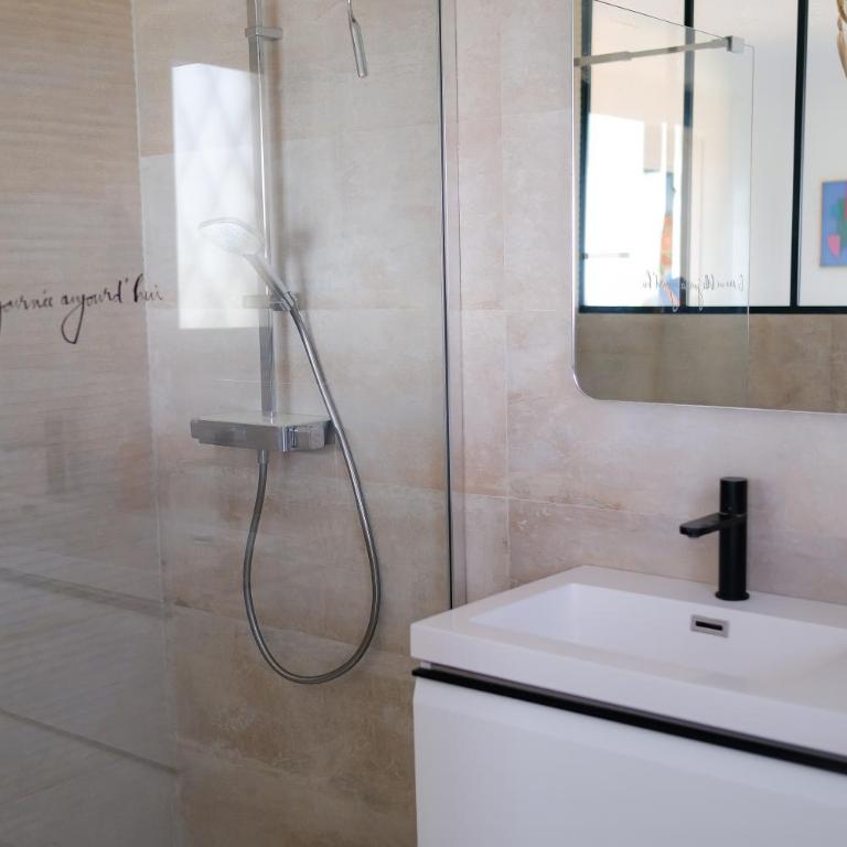 Villa d'exception vue mer avec piscine privée - Villa - 13