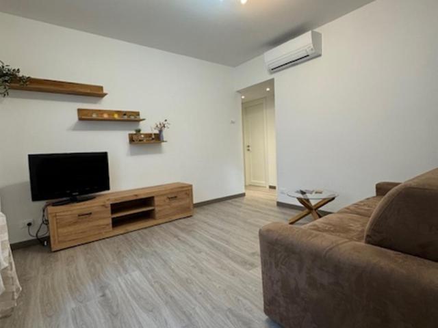 La Foce - Two-Bedroom Apartment - 24