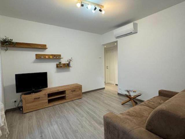 La Foce - Two-Bedroom Apartment - 25