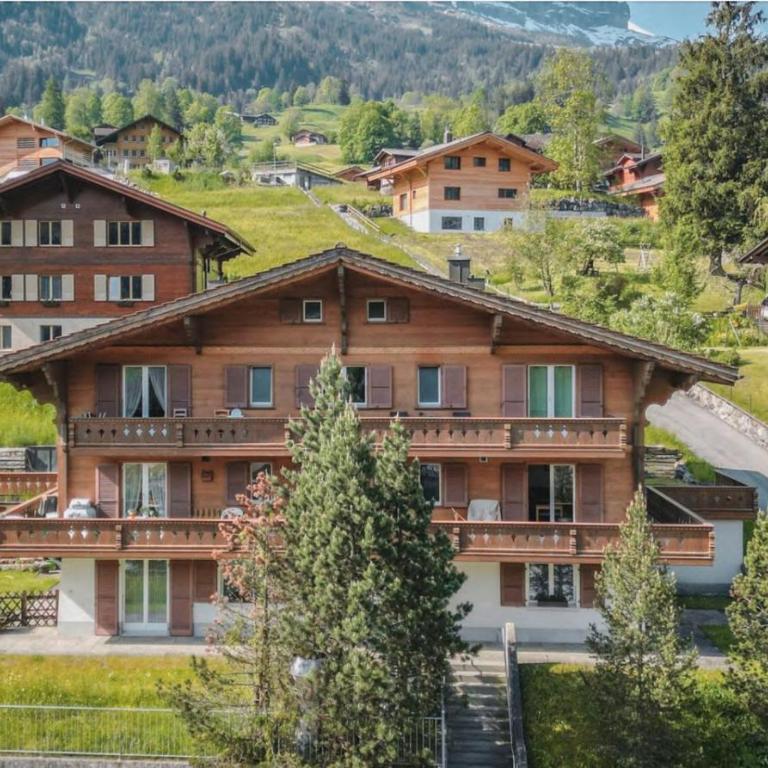 The Glen - GRINDELHOMES - The Tiny Gini Apartment - 2