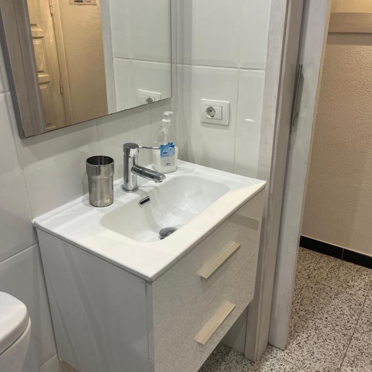 5 min walk from Yumbo 216 - Apartamento - 8