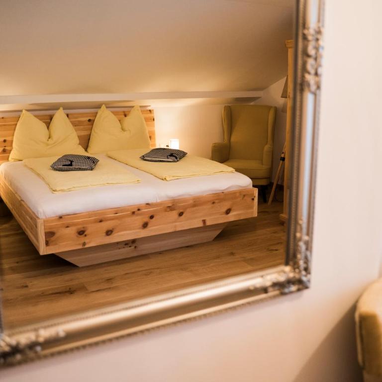 Gästehaus Reicher - Doppelzimmer mit Balkon - 27