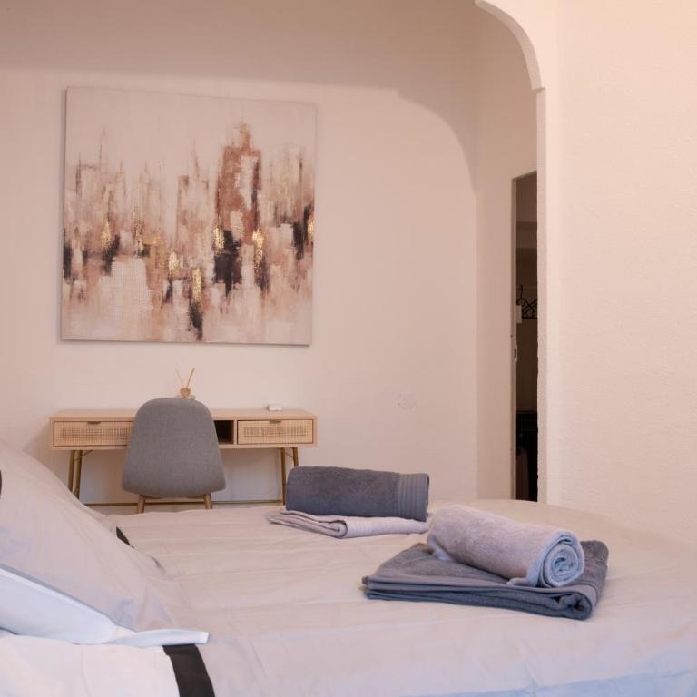 Logement de charme en plein coeur d'Avignon - One-Bedroom Apartment - 24