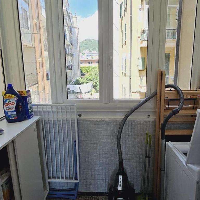 VISTA MARE SAVONA "Posto auto e ombrellone con due sdraio compreso" - Appartamento con 1 Camera da Letto - 23