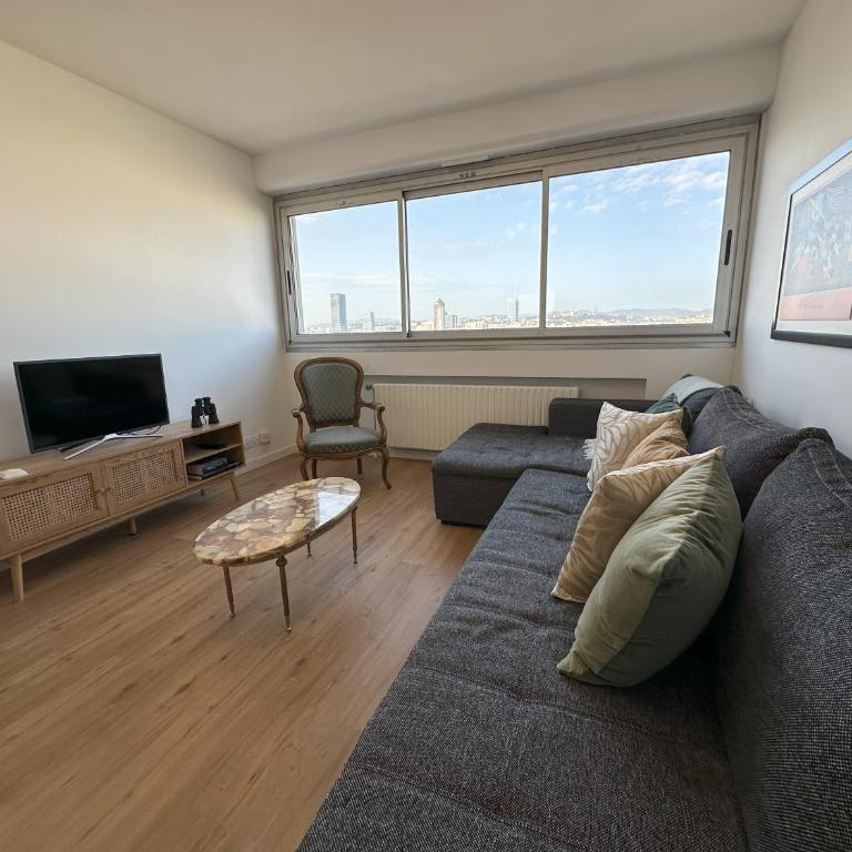 Le Panoramic - Two-Bedroom Apartment - 4