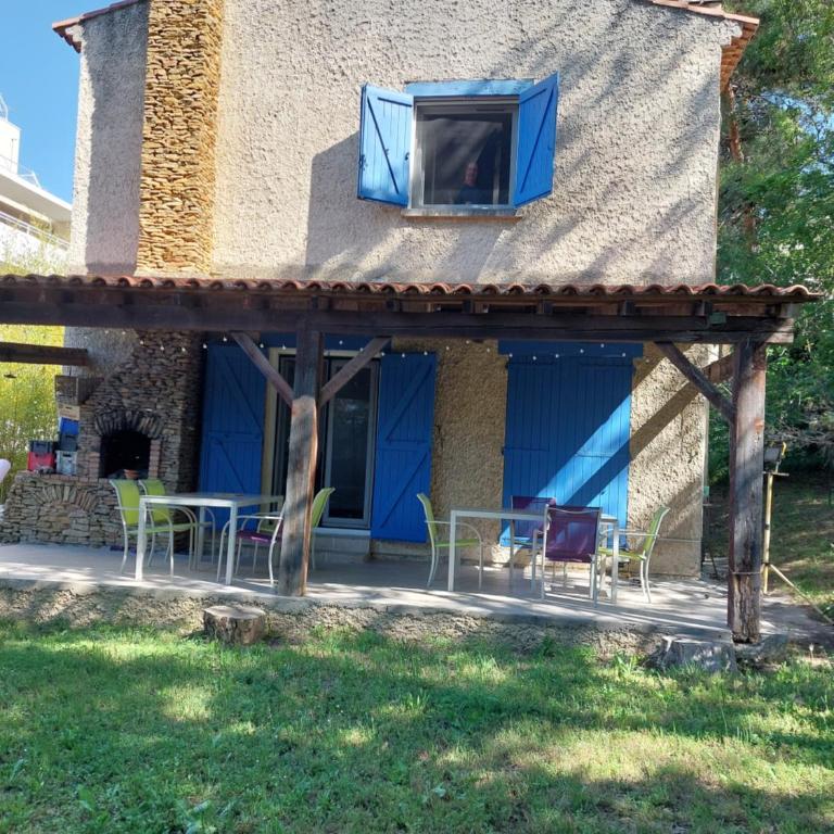 chambre dans villa - Chambre Double - Vue sur Jardin - 10
