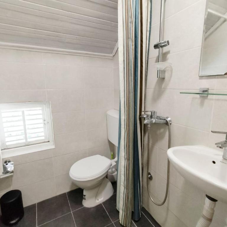 Арartment IRENA - Two-Bedroom Apartment - 10