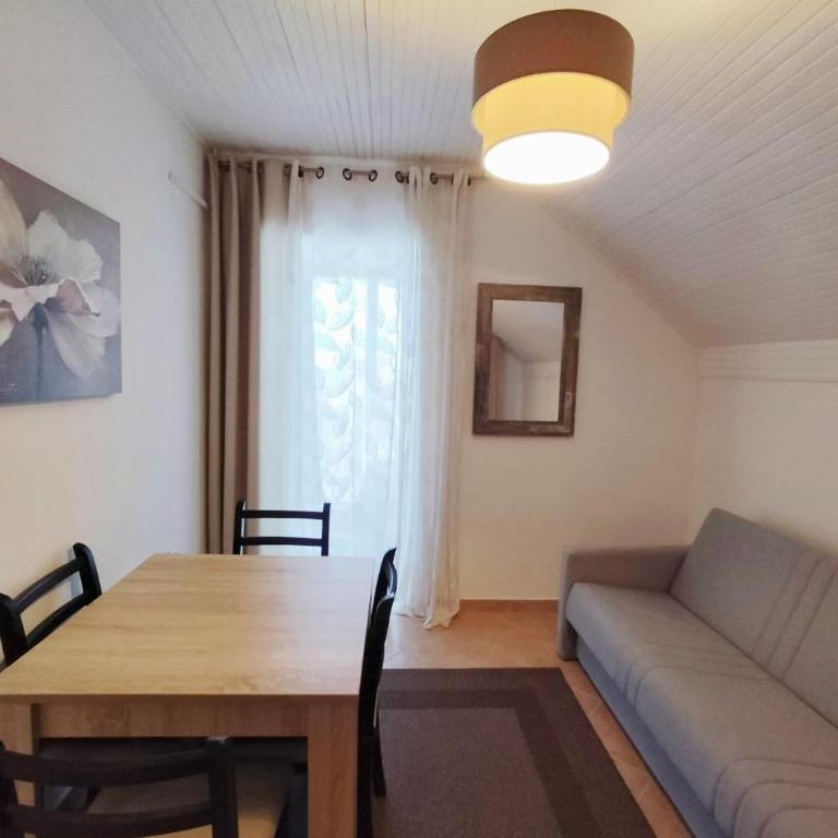 Арartment IRENA - Two-Bedroom Apartment - 6