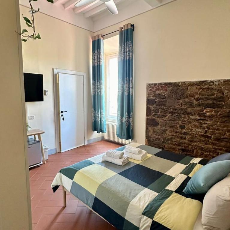 Le Stanze Di Piazza Cairoli - King Room with Lake View - 23