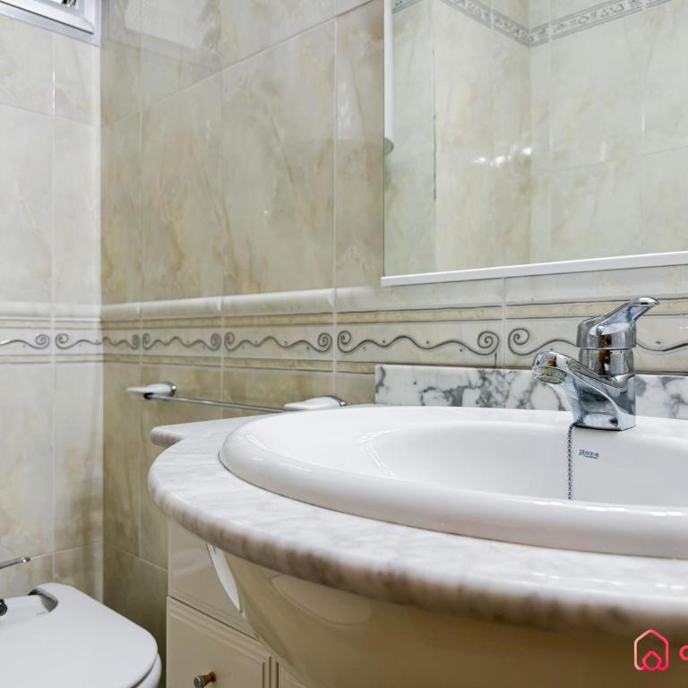 La Postal - Two-Bedroom Apartment with Terrace and Sea View - 35