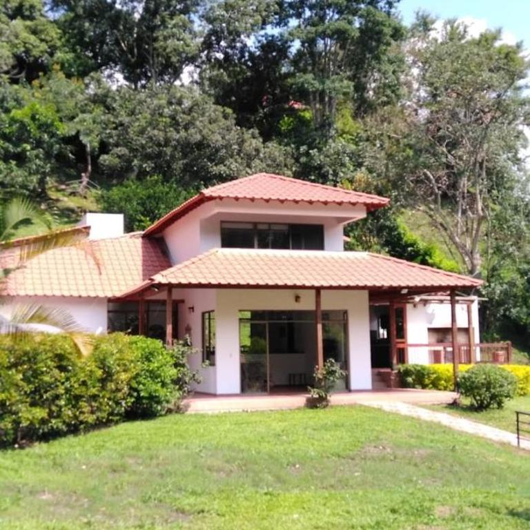 El paraiso villeta - Villa de 3 dormitorios - 2