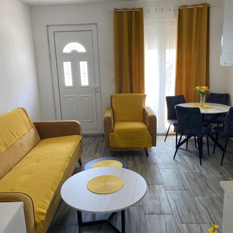 OLGA APARTMENT - One-Bedroom Apartment - 12