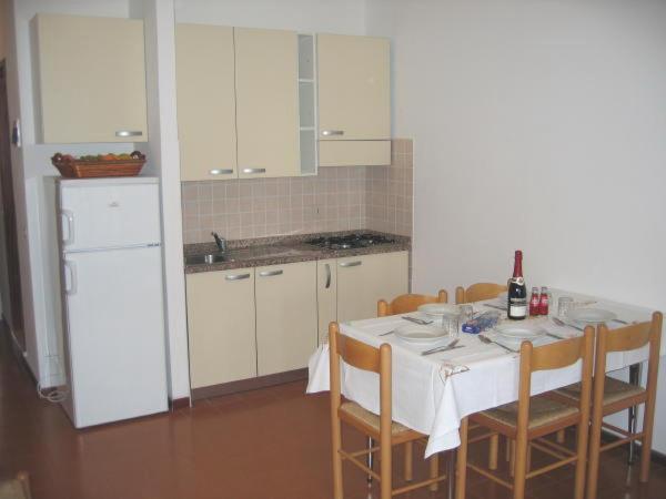 RESIDENCE SOLARIUM, CORMOR 33 - One-Bedroom Apartment - 11