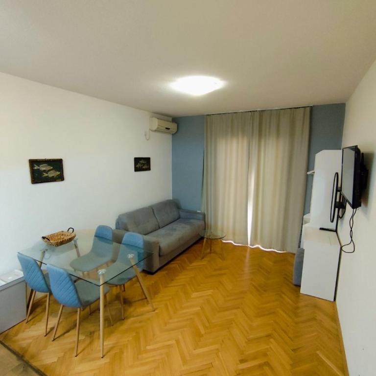 Lucky Apartments - Comfort One Bedroom Apartment - 6