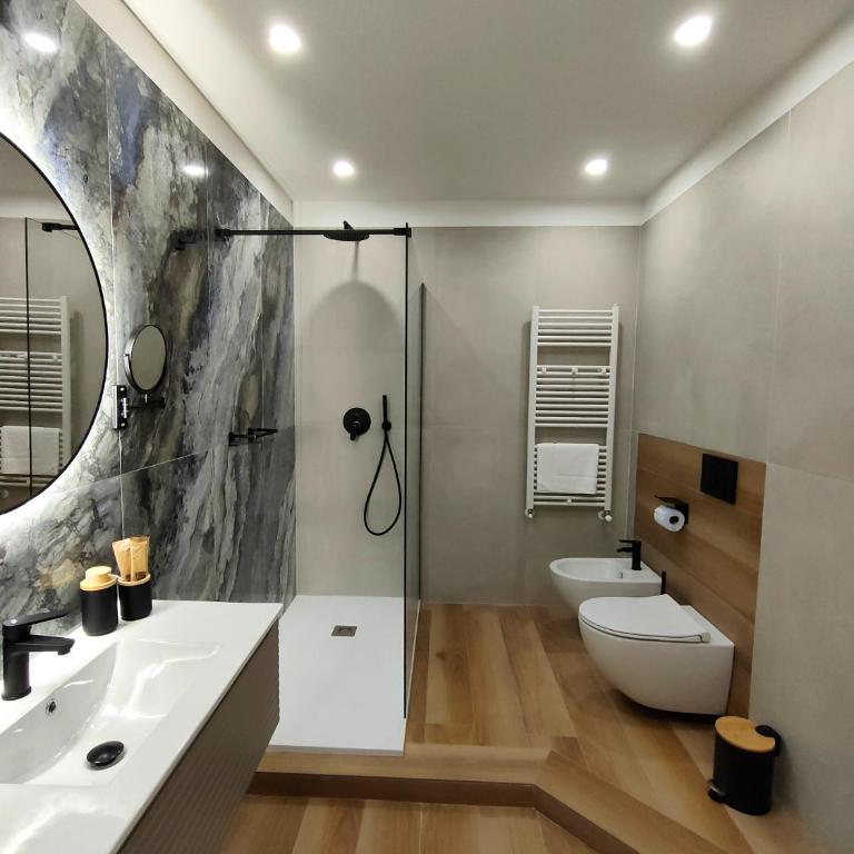 Agape Charme Rooms - Camera Matrimoniale con Bagno Privato - 6