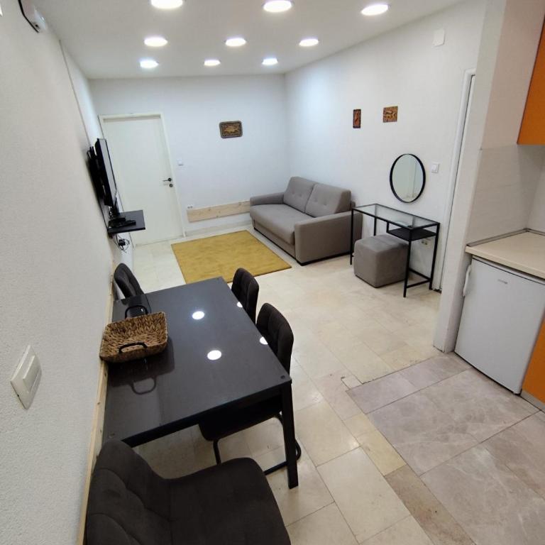 Lucky Apartments - One Bedroom Apartment - 4