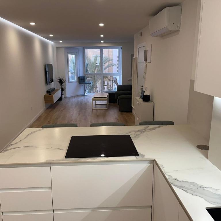Alexa Suite - Two-Bedroom Apartment - 11