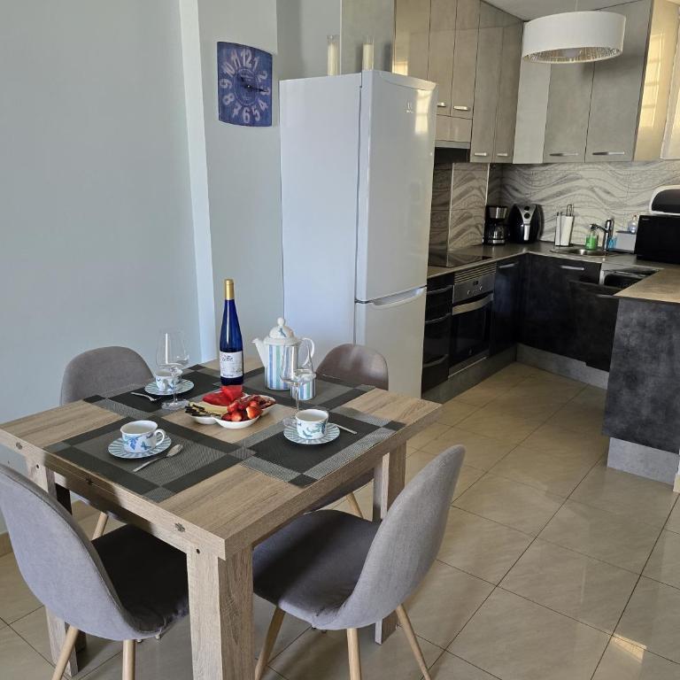 Playa Paraiso 2 Bedrooms apartment with ocean view Pool and Parking - Apartamento de 2 dormitorios - 6