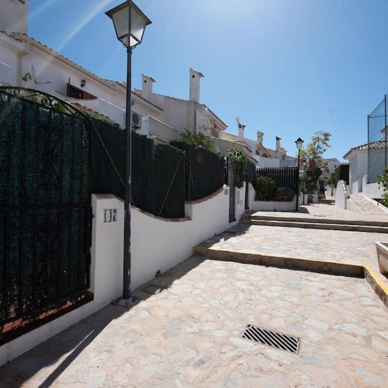 Sunny Home Gran Alacant - Two-Bedroom House - 11