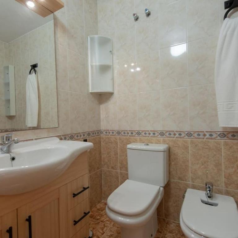 Sunny Home Gran Alacant - Two-Bedroom House - 35