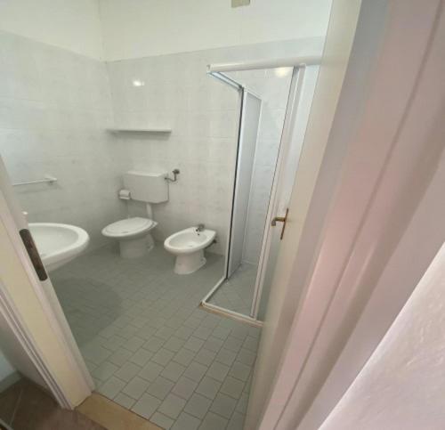 Hotel Silvaion - Camera Tripla - 11
