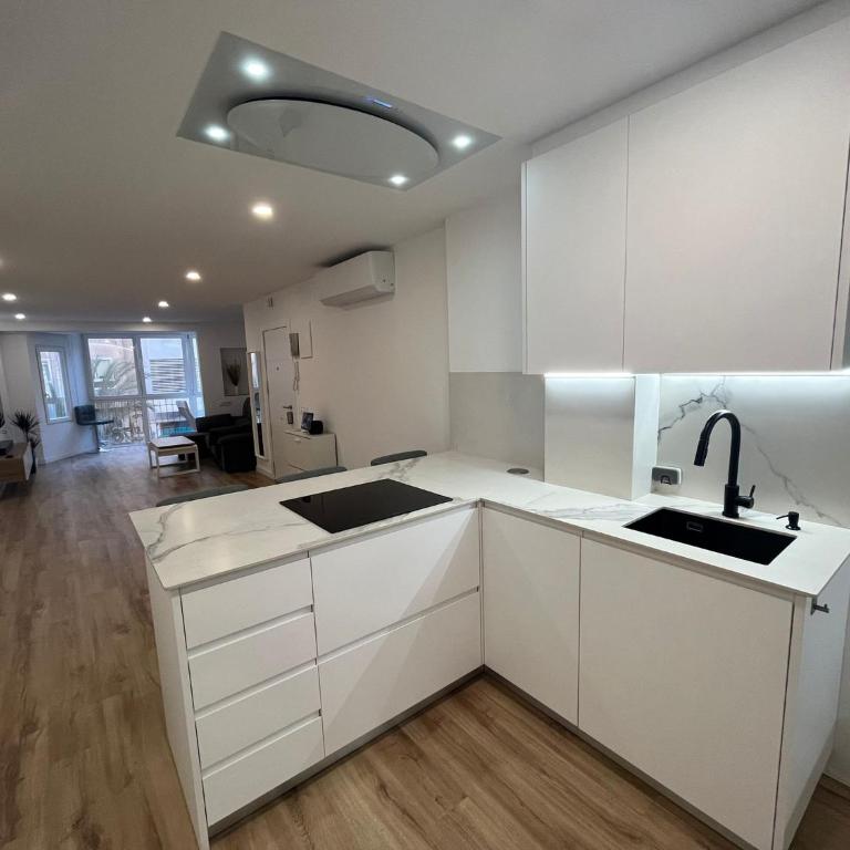 Alexa Suite - Two-Bedroom Apartment - 1
